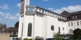 Haus in bad honnef mieten. Gebaude Weicht Schulneubau Kapelle Der Schule St Josef Wurde Profaniert Kolnische Rundschau