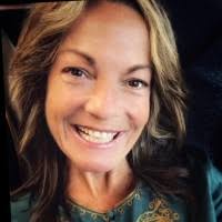 600+ "Lubitz" profiles