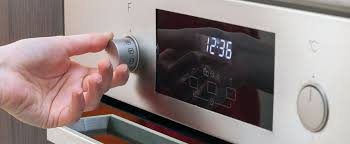 For example , the symbol for convection cooking indicates that the top and bottom element will operate; Siemens Oven Symbols