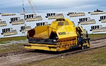 BOMAG 4410 Asphalt Paver