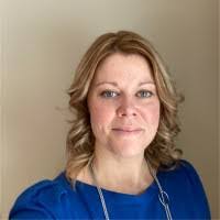 Shelly Burke's Instagram, Twitter & Facebook