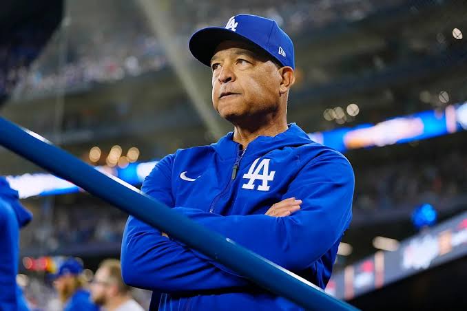 A Tough One": Dave Roberts Dishes Honest Words After Dodgers Finally Put an End to 7-Game Losing Streak - Yahoo Sports