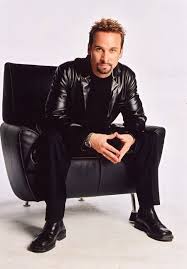 Colin cunningham's bio is filled with the details of his personal and professional career. Colin Cunningham