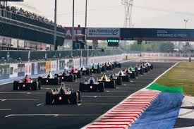 Alejandra quiroz ecuador she is also skilled in personal