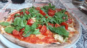 Als brötchen, als suppe, mit oder ohne hefe. Leckere Pizza Und Einfaches Ambiente Trattoria Da Gennaro Castelveccana Reisebewertungen Tripadvisor