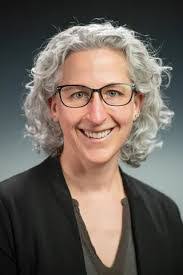 Michelle Eastman's Instagram, Twitter & Facebook