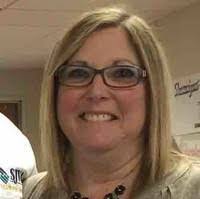 Suzette Hansen's Instagram, Twitter & Facebook