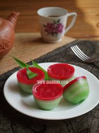 Resep lapis tapioka takaran gelasbahan bahan4 gelas santan mentah2 1/2 tepung tapioka1 1/2 gelas tepung terigu1 gelas gula pasircaranya silahkan lihat video. Resep Kue Lapis Tepung Beras Takaran Gelas Berbagai Kue