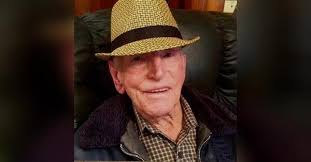 Travis Mccreless's Instagram, Twitter & Facebook