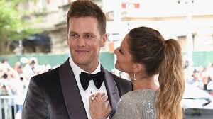 Es macht mich stolz, dieses trikot zu tragen. Giseles Gatte Tom Brady Steht Der Termin Fur Sein Nfl Aus Promiflash De
