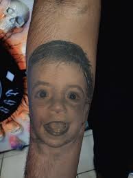 Tatuaje de su hijo foto sanado de mi compita Ulises Chavez Tengo libre el  dia sabado para algun@ victim@ interesad@