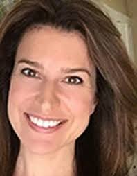 Kara Russell's Instagram, Twitter & Facebook