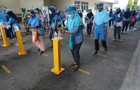 Check spelling or type a new query. Ganjar Minta Pabrik Di Jateng Contoh Penerapan Physical Distancing Pt Djarum Kudus