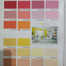 Bagi anda yang sedang berencana untuk mengganti warna cat rumah dan meskipun tetap berpegang pada prinsip minimalis, kombinasi warna cat rumah coral dan pink muda akan memberikan kesan manis dan ceria. Penawaran Diskon Dan Promosi Dari Reksa Hardianti Id Shopee Indonesia