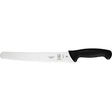 The Ultimate Bread Knife Buying Guide