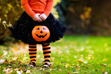 COMMUNITY HOSTED HAUNTED HOUSE