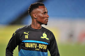 Cape Town City boss Comitis confirms Teko Modise interest