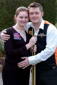Ślepy los chciał, że allen i evans trafili na siebie w pierwszej rundzie turnieju british open i zmierzą się w bezpośrednim pojedynku 16 sierpnia. Inside Mark Allen And Reanne Evans Bitter Relationship Ahead Of Snooker Face Off Daily Star