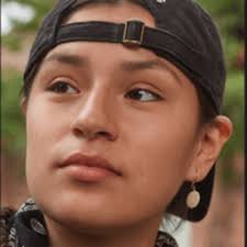 im confused, i thought teenie was elora's aunt, but she's bear's? they were  just good friend's with elora's mom cookie? why was teenie so close with  elora's gramma? : r/ReservationDogs