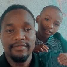 Wana familia ya nitetee Huyu bby boy Ni nani😉😉