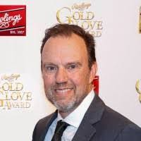 Ron Edele's Instagram, Twitter & Facebook