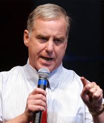 Dean considering bid to chair DNC