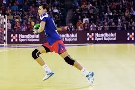 Cristina georgiana neagu (romanian pronunciation: Cristina Neagu An 8 Worth A 10 Dor