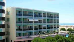 L'immobile in vendita più conveniente parte da 68.000 €. Agenzia Acenter Residence Luxor Appartamento Tipo C6 4 6 Persone Fronte Mare Con Piscina Bibione Spiaggia Bibione Italia Estate Agencies Bibione