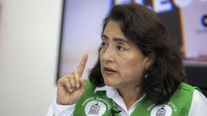 Elizabeth León, candidata del Frente Esperanza: “La población vota  analizando el final del periodo electoral”