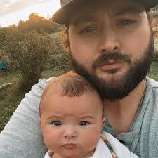 Mark Allbee's Instagram, Twitter & Facebook