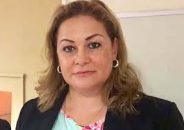 En su defensa, político liberal trató de gorda y estafadora a su  escrachadora