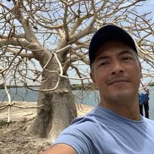 Cristopher González (@xtopher_glez)