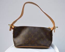 Vintage Louis Vuitton Monogram Bag 90s Etsy Louis Vuitton Monogram Bag Louis Vuitton Louis Vuitton Monogram