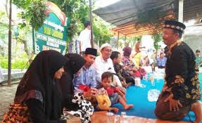 Sedangkan, moral adalah cerminan hidup bagi penegak bangsa. Degradasi Moral Sama Berbahaya Dengan Bencana Alam
