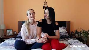 Sundays are made for watching @ersties take a free tour to find out what we're all about. Intimate Moments Madels Konnen S Besser Xvideos Com
