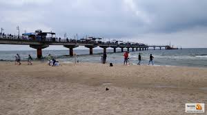 Only in the first half of the 19th century did people in eur. Bernsteinsuche Bernstein Suchen Und Finden In In Miedzyzdroje An Der Ostsee Polen