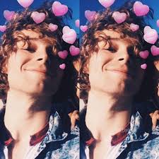 His birthday, what he did before fame, his family life, fun trivia facts, popularity rankings, and more. 5sos Youngblood Acoustic Luke Hemmings By Bbykookix