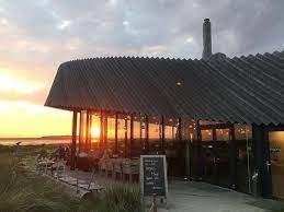 Aan Zee At Sunset Foto Van Restaurant Aan Zee Oostvoorne Tripadvisor