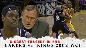 Ask any kings fan and they'll take you back to the 2002 western conference finals between sacramento and the archrival los angeles lakers, when from referee controversy to food poisoning conspiracy theories, this david vs. Lakers Vs Kings In 2002 Wcf A Historical Look Back Oldskoolbball
