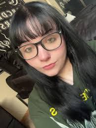 Lillie Stokes's Instagram, Twitter & Facebook