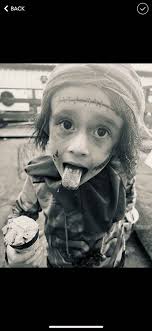 Mommy and archie 2022