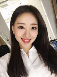 Upcoming Rookie Idol Looks Exactly Like Sulli And Twice S Nayeon Combined Beauty Yves Girl
