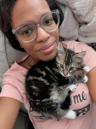 She knows the best spots to sleep 😴.