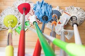 The mop head is highly absorbent and is refillable with a replacement mop head. The Best Wet Mop For 2021 Reviews By Wirecutter