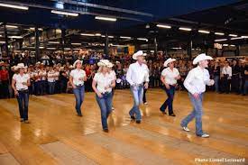 Écoles de danse à amiens. Premiers Pas Du Salon Country Western A Amiens