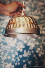 Diy Upcycling Neuer Lampenschirm Aus Alter Kuchenform Upcycling Lampe Lampen Basteln