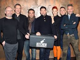 Bei vox und bei voxnow. Tim Malzer Im Koche Duell Und Facebook Zoff Film Tv Serien