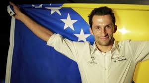 Hasan salihamidžić (born 1 january 1977) is a bosnian former professional footballer. Salihamidzic Sogna Con La Bosnia Ed Erzegovina European Qualifiers Uefa Com
