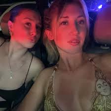 ＫＥＮＤＡＬＬ ＤＥＣＫＥＲ (@kendalld_nicole) • Instagram photos and videos