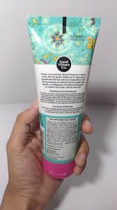 Untuk detailsnya seperti apa, yuk kita bahas satu persatu! Review Good Virtues Co Glowing Goodness Brightening Facial Cleanser Her Beauty Report